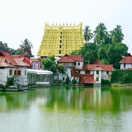 Oyo 7926 Hotel Fort View Thiruvananthapuram Exterior foto